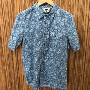Men’s Vissla short sleeve medium